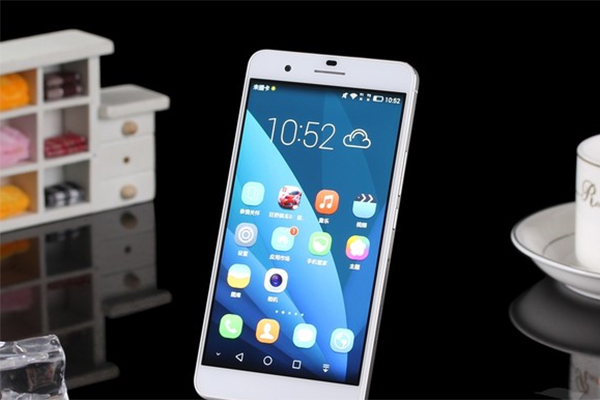 高考后換機季 八大必看時尚娛樂手機薦