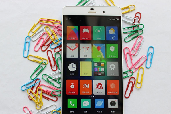 顏值不高請(qǐng)靠邊站 時(shí)尚熱門千元機(jī)推薦