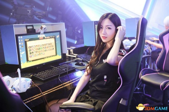 LOL女神邀請賽最美戰(zhàn)隊 EBB女隊全員清純寫真圖集