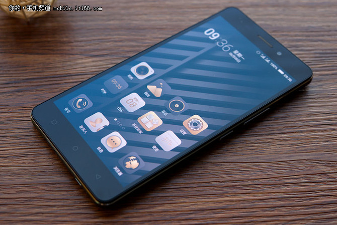 6020毫安電池超級續航 金立M5僅售2299