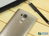 弧形背部設(shè)計 LG G4京東售價為3799元
