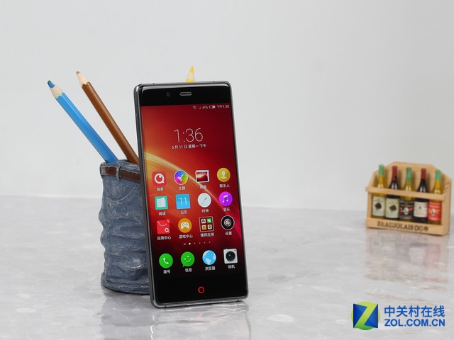 無邊框手機來襲 nubia Z9經典版報3499 