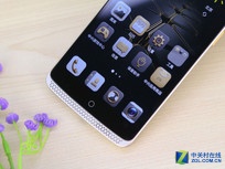 搭大猩猩抗菌屏 中興AXON天機(jī)首發(fā)上市 