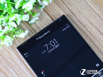 多彩配色黑莓機(jī) 黑莓Passport報(bào)低價(jià)