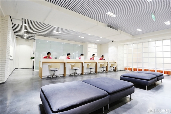 首個小米之家商城店開業:小米正式走向線下