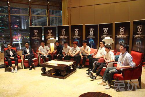 S5出征采訪 GodV:我是總決賽排名16的中單