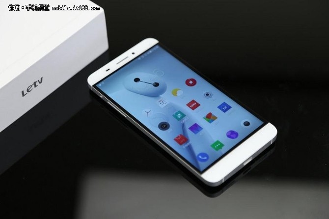 三星S6暴跌至2700元 本周超值手機匯總