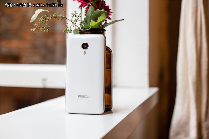 跌出神價(jià)格 魅族MX4 Pro限時(shí)促銷1300元