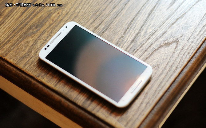 何必再等雙11 32GB版Moto X僅售1575元