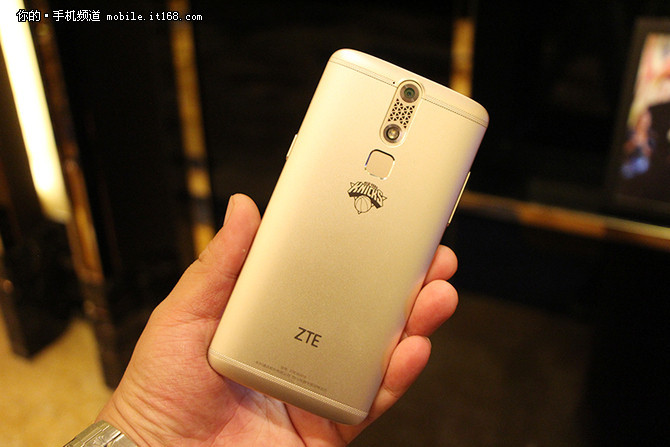 20點(diǎn)開(kāi)搶 中興AXON天機(jī)mini僅售1111元