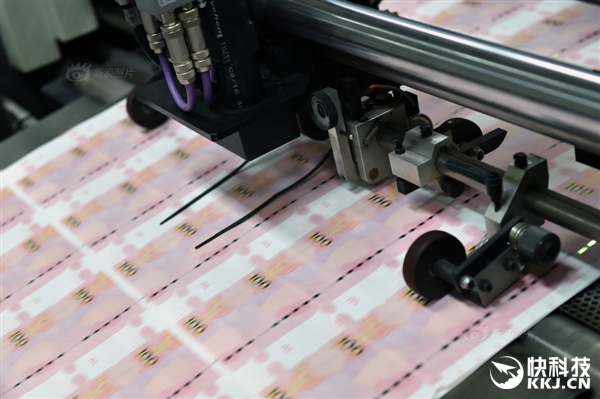 新版100元人民幣終于來了：明天下午兌換