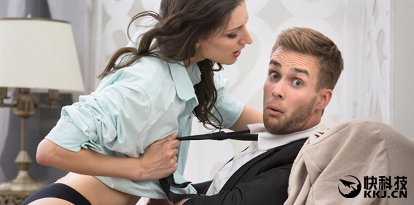 囧：手機中存放艷照/小視頻最多的國家竟是它