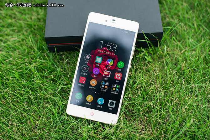 直接降成千元機 努比亞Z9 Max僅1192元