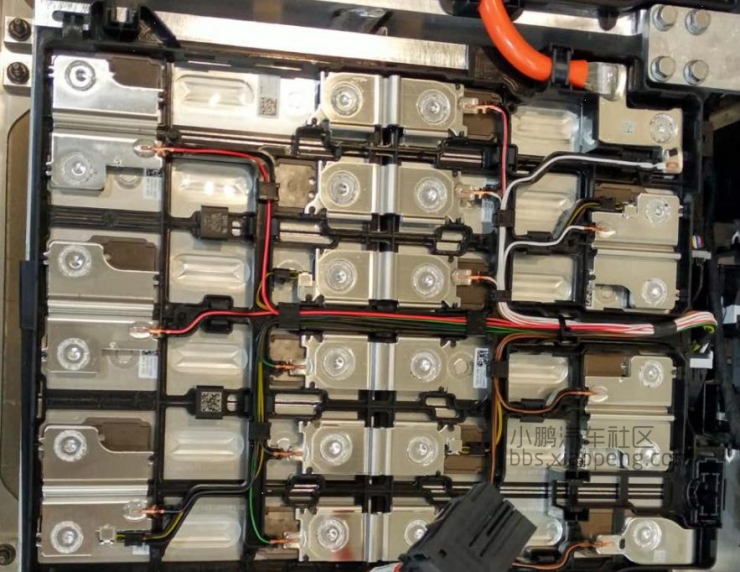 5667df8fd92d0.jpg 小小電池背后都有什么門道,怎么成了電動汽車行業(yè)的風向標?