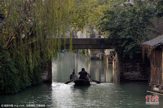 浙江省桐鄉市烏鎮西柵景區長街宴。(圖片作者:王子瑞)