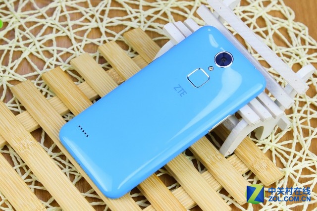 千元新機誠意足  中興Blade A1真機圖賞