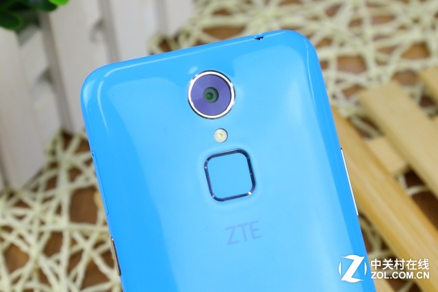 千元新機誠意足  中興Blade A1真機圖賞