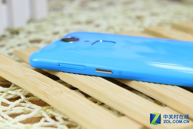 千元新機誠意足  中興Blade A1真機圖賞