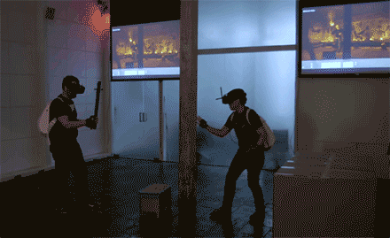 手機3D VR眼鏡體驗淺談：真實與虛幻 