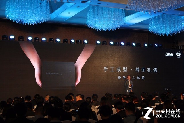顛覆光變手機 華碩鷹眼發布會全程回顧