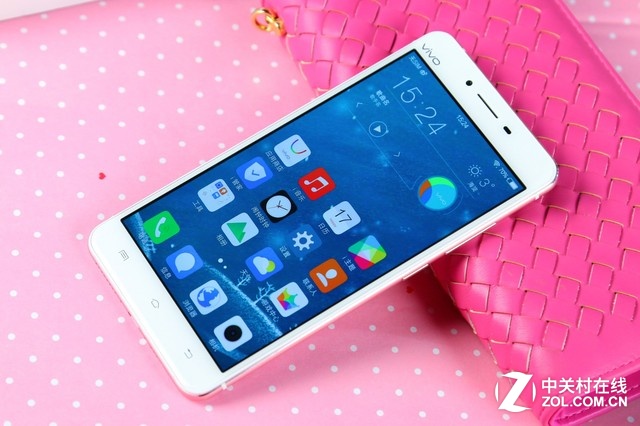 粉嫩迷人 玫瑰金版vivo X6Plus真機圖賞