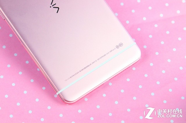 粉嫩迷人 玫瑰金版vivo X6Plus真機(jī)圖賞