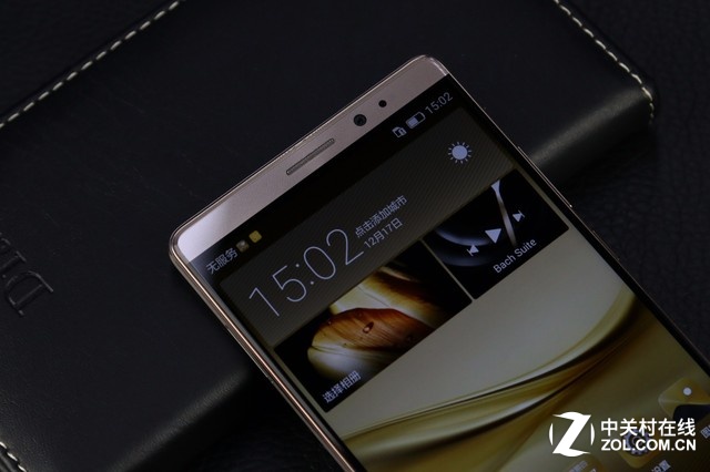 精湛設(shè)計與工藝 華為Mate8摩卡金版圖賞