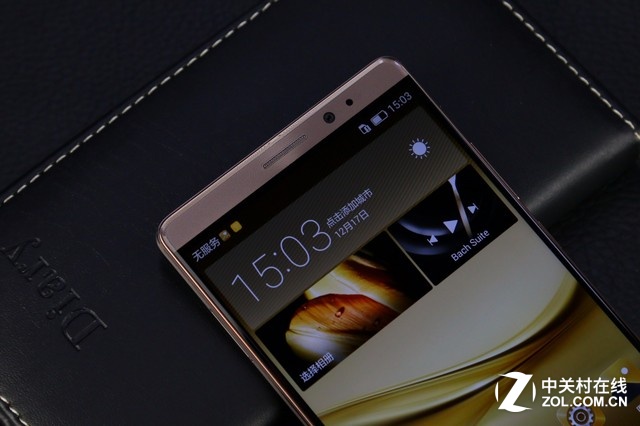 精湛設(shè)計與工藝 華為Mate8摩卡金版圖賞