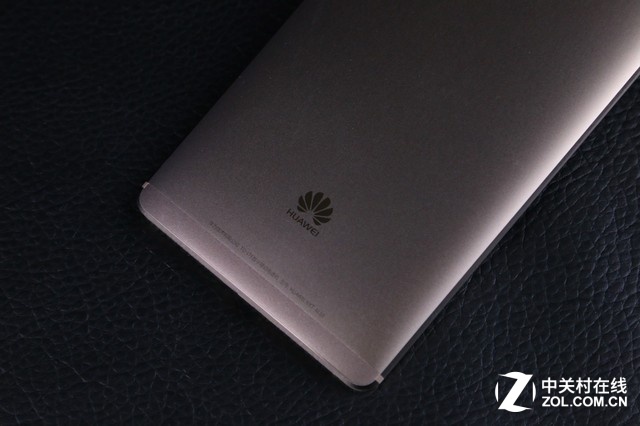 精湛設(shè)計與工藝 華為Mate8摩卡金版圖賞