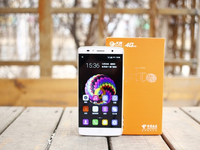 指紋識(shí)別800萬(wàn)像素拍照 TCL樂(lè)玩2C評(píng)測(cè)