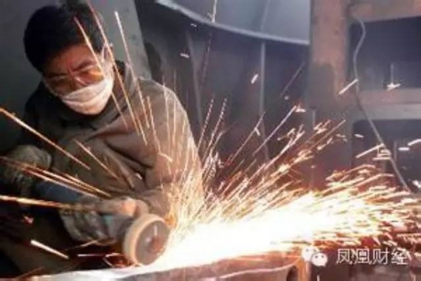 中國制造：距離世界頂級還差30年！卻要跑