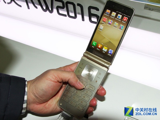 高端商務(wù)優(yōu)選 三星W2016報價17888元 