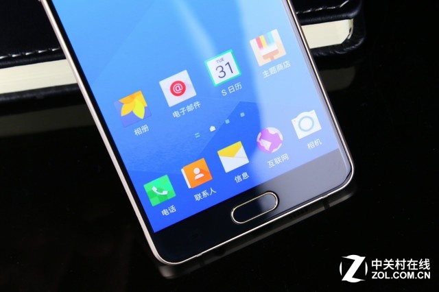 纖薄機(jī)身再有突破 三星A5 2016版圖賞