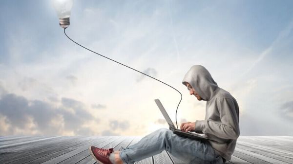 中國<a href=/tech/internet/ target=_blank class=infotextkey>互聯(lián)網(wǎng)</a>恰逢浪潮之巔，我為什么還說它已經(jīng)走到了盡頭