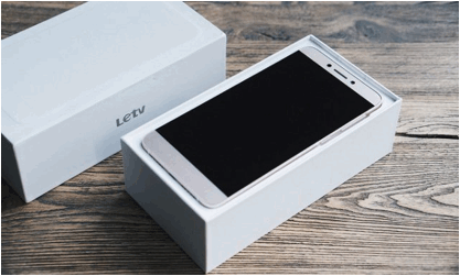 樂(lè)視手機(jī)躋身電商平臺(tái)銷(xiāo)售前五  