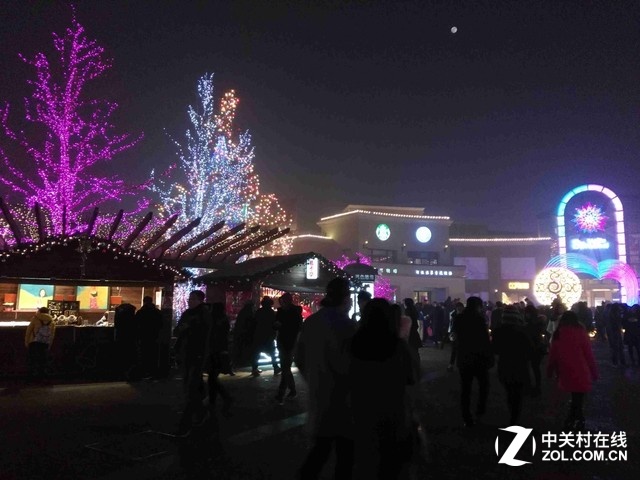 當然我們今天自拍才是主題。