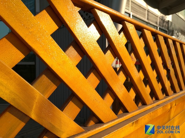 三軸智能光學防抖 華為Mate 8拍照體驗 