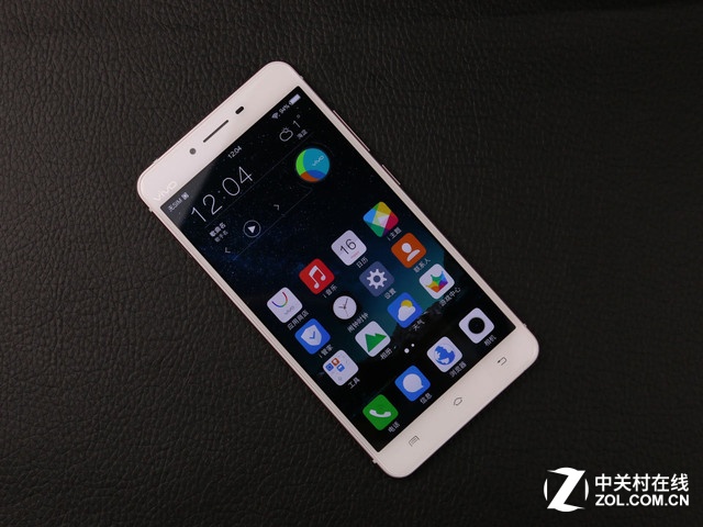 大屏雙卡才更爽 vivo X6Plus起售價(jià)2998 