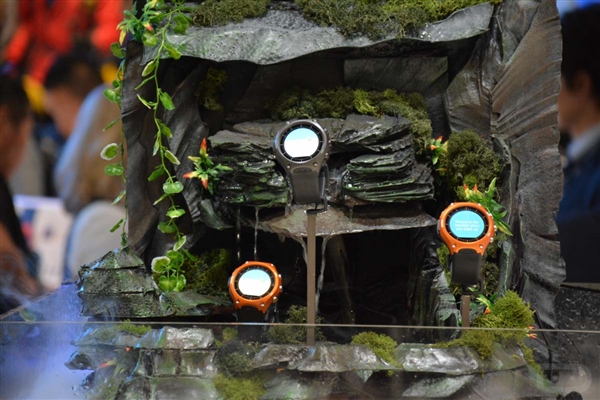 卡西歐首款戶外智能表實(shí)拍：深山續(xù)航一整月