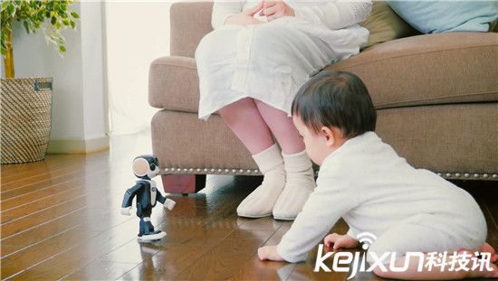 軟銀Pepper被搶光  盤點2015高端智能機器人