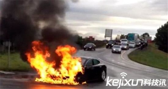 特斯拉不時起火自燃：電動汽車是否真的安全？