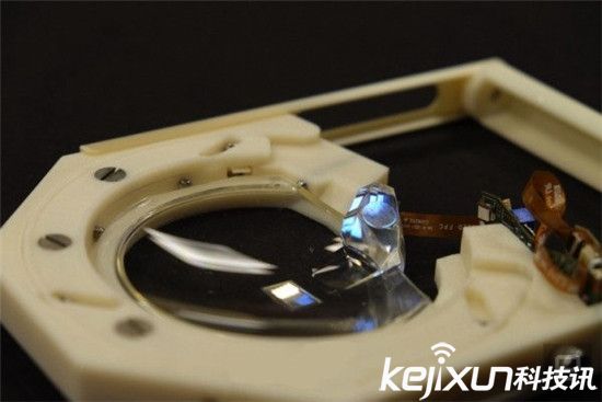 嫌谷歌眼鏡太丑 卡爾蔡司要做自己的智能眼鏡