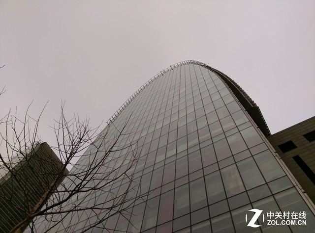 HTC One A9:精致貴族風范的中端機 