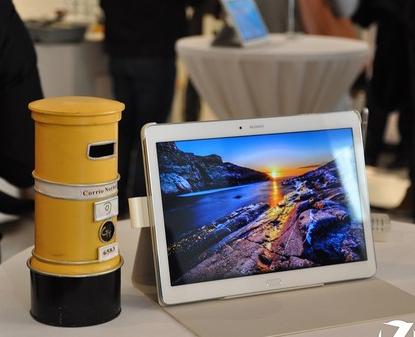 佳節狂歡拼氣質 8款拍照平板留住精彩