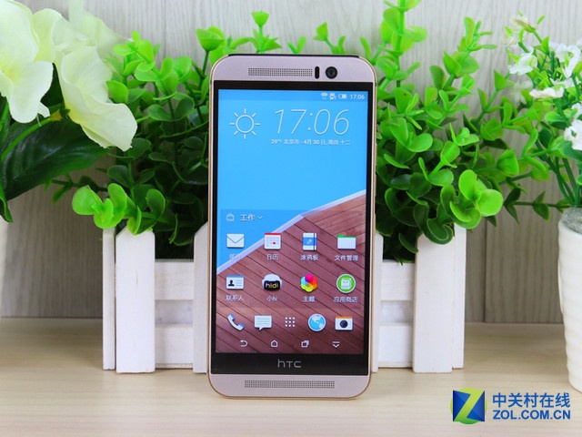 "純平"/金屬/無邊框 高B格<a href=/mobile/ target=_blank class=infotextkey>智能手機(jī)</a>推薦 