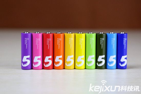 雷軍小米帝國(guó)出征:小米雜貨店無人可擋!