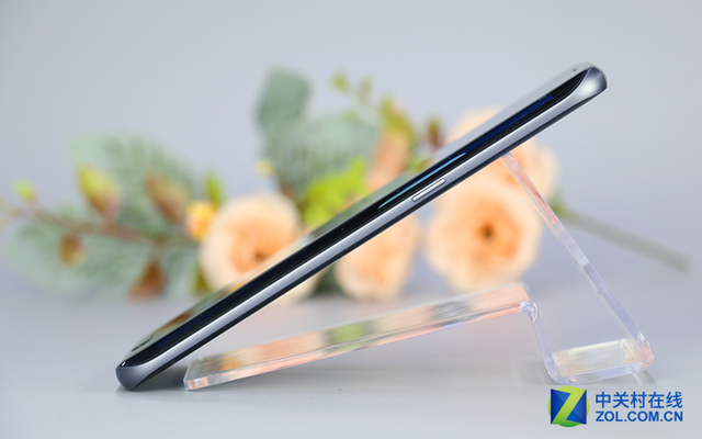 雙曲面屏新巔峰 三星Galaxy S7 edge評測