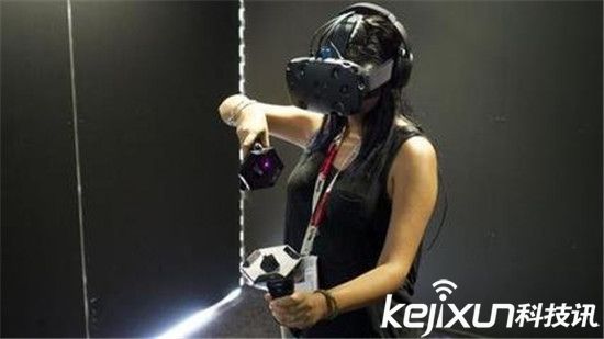 HTC vive史上最強?體驗極致虛擬現實!