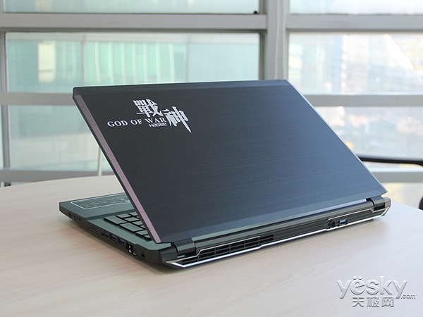 72%高色域更佳 搭全新Skylake平臺這個價?