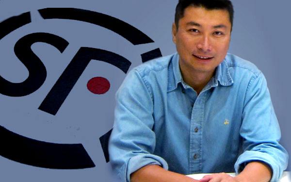 順豐快遞員刮人車被扇耳光，總裁王衛揚言將追究到底